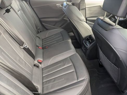 Used 2022 Audi A5 2.0T Premium image 25