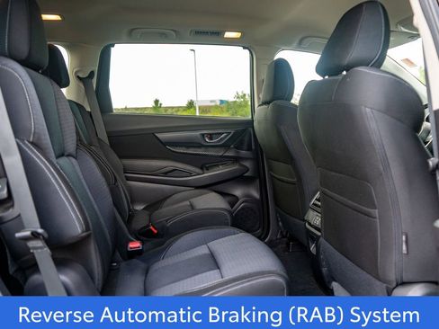 Used 2024 Subaru Ascent Premium w/ Convenience Package image 15