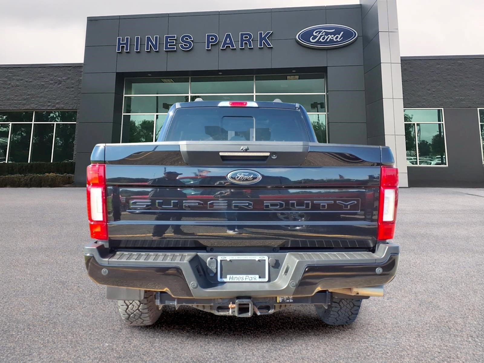 Used 2021 Ford F350 Lariat AWD/4WD image 6