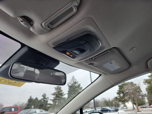 Used 2024 Toyota Corolla LE image 30