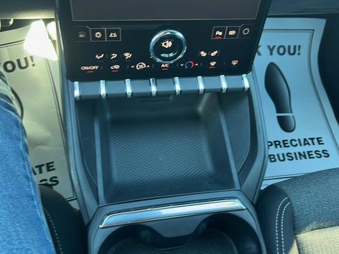 Used 2025 GMC Terrain Elevation image 15