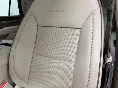 Used 2021 GMC Yukon Denali RWD image 34