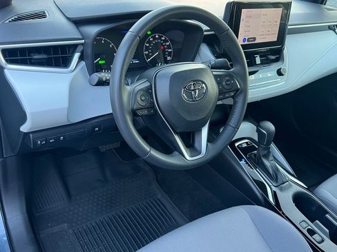 Used 2023 Toyota Corolla SE FWD image 19