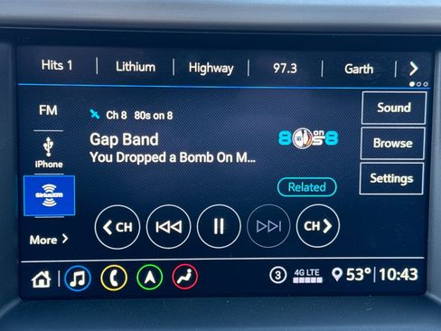 Used 2020 GMC Acadia Denali w/ Denali Ultimate Package image 19