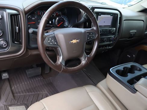 Used 2019 Chevrolet Silverado 2500 LTZ w/ Duramax Plus Package AWD/4WD image 12