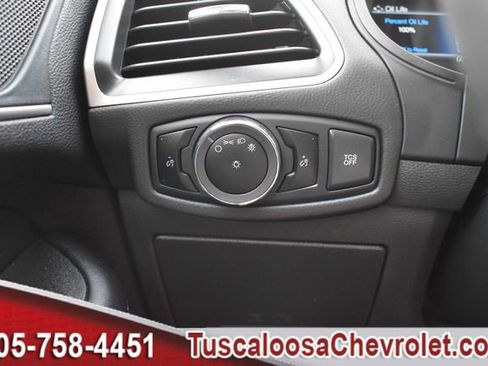 Used 2024 Ford Edge SEL image 38