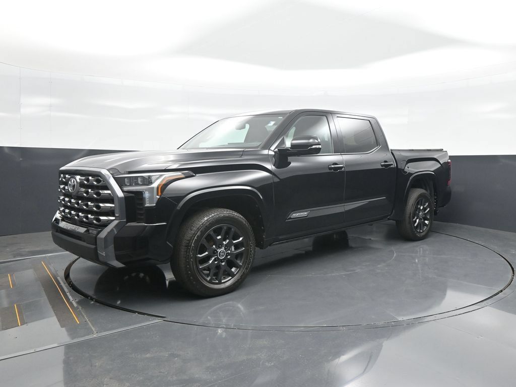 Used 2024 Toyota Tundra Platinum AWD/4WD image 3