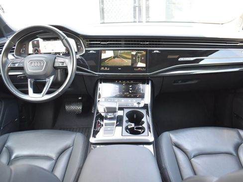 Used 2020 Audi Q7 3.0T Premium Plus w/ Premium Plus Package AWD/4WD image 14