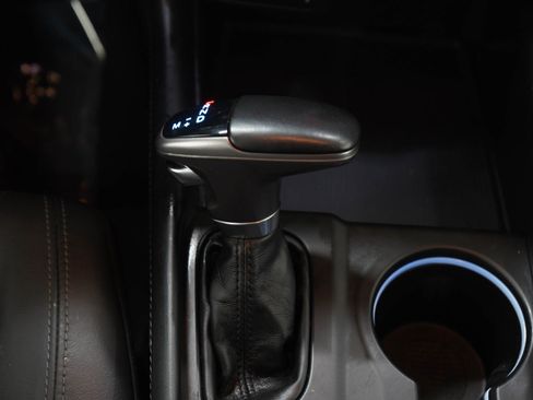 Used 2021 Dodge Durango SXT image 22