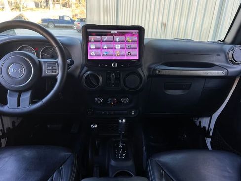 Used 2015 Jeep Wrangler Unlimited Sport w/ Quick Order Package 24S image 15