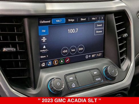 Used 2023 GMC Acadia SLT w/ Technology Package AWD/4WD image 23