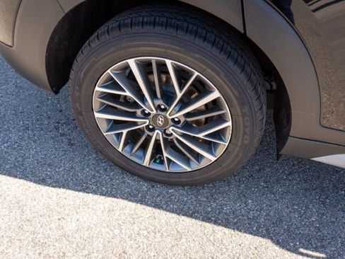 Used 2019 Hyundai Tucson SEL w/ Cargo Package image 12