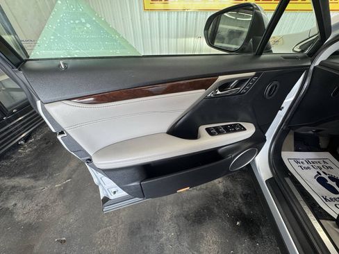 Used 2017 Lexus RX 350 AWD w/ Premium Package image 18