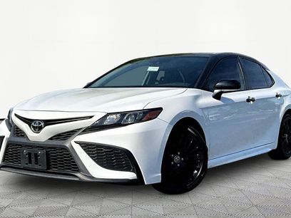Used 2022 Toyota Camry SE w/ Convenience Package