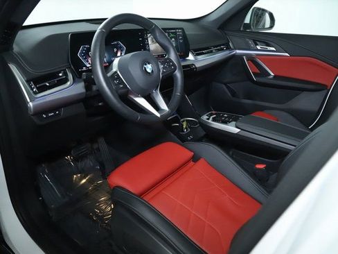 Certified 2025 BMW X1 xDrive28i w/ Convenience Package image 18