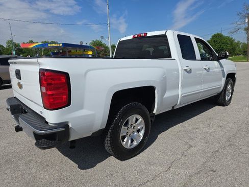 Used 2017 Chevrolet Silverado 1500 LT w/ All Star Edition AWD/4WD image 4