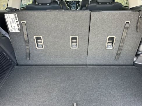 New 2026 Subaru Ascent Premium AWD/4WD image 17