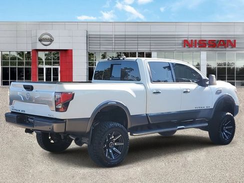 Used 2023 Nissan Titan Platinum Reserve w/ Moonroof Package image 3