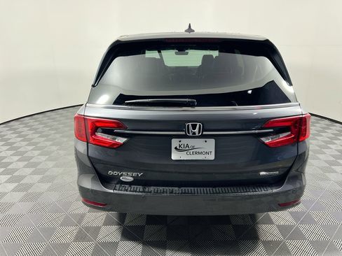 Used 2023 Honda Odyssey Touring image 4