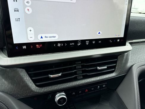 New 2025 Ford Explorer Platinum w/ LUX Leather Package image 16