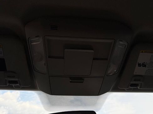 Used 2016 Toyota Tundra SR5 image 30