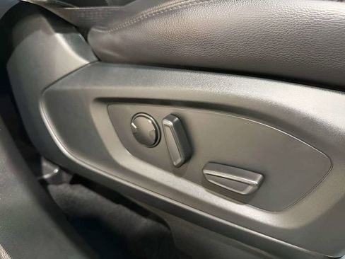 Used 2023 Ford Explorer Limited RWD image 14