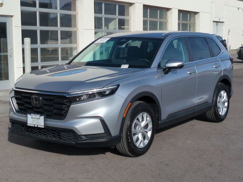 Used 2025 Honda CR-V LX image 11