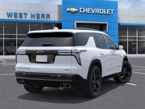 New 2026 Chevrolet Traverse RS image 4