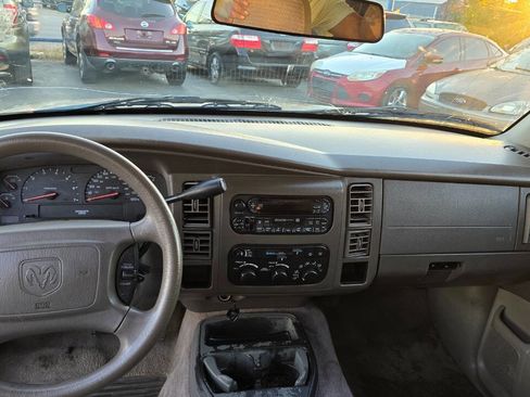 Used 2002 Dodge Durango SLT image 10