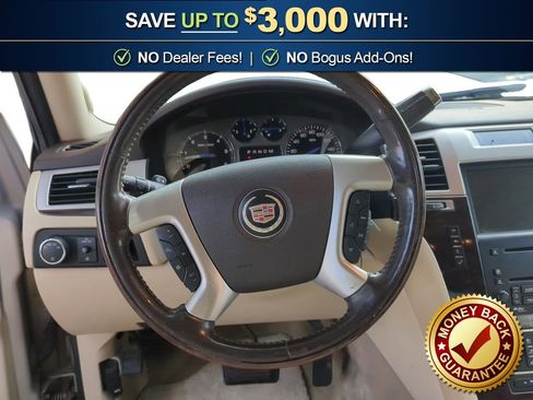 Used 2008 Cadillac Escalade AWD image 18