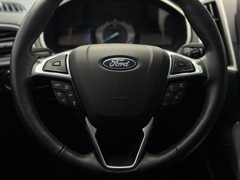 Used 2021 Ford Edge SEL w/ Cargo Accessory Package AWD/4WD image 12