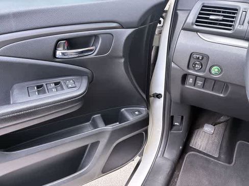 Used 2017 Honda Ridgeline RTL image 38