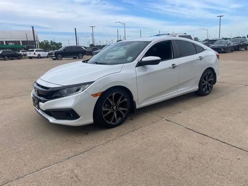 Used 2019 Honda Civic Sport image 3