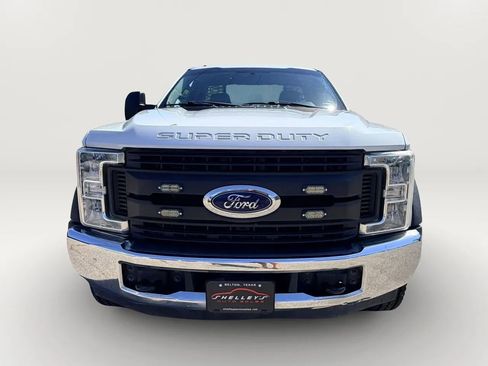 Used 2019 Ford F550 2WD Regular Cab Super Duty image 9
