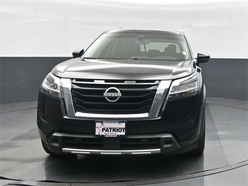 Used 2023 Nissan Pathfinder SL image 8