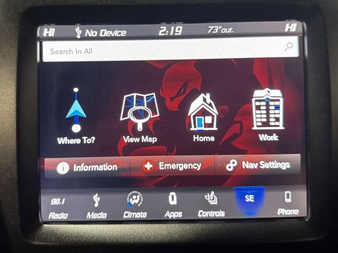 Used 2019 Jeep Cherokee Trailhawk w/ Comfort/Convenience Group AWD/4WD image 44
