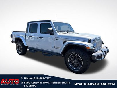 Used 2022 Jeep Gladiator Overland w/ Popular Equipment Package