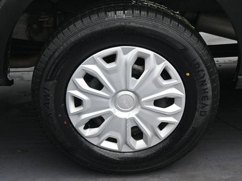 Used 2024 Ford Transit 350 XLT RWD image 33