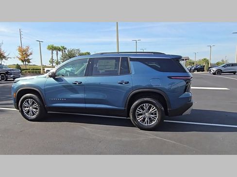 New 2026 Chevrolet Traverse LT image 17