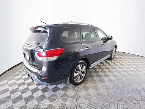 Used 2015 Nissan Pathfinder Platinum AWD/4WD image 4