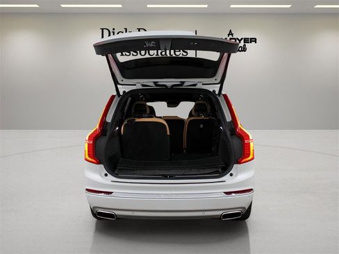 Certified 2021 Volvo XC90 T8 Inscription w/ Advanced Package image 30