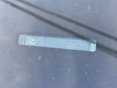 Used 2025 Lexus NX 350 350h Base image 3