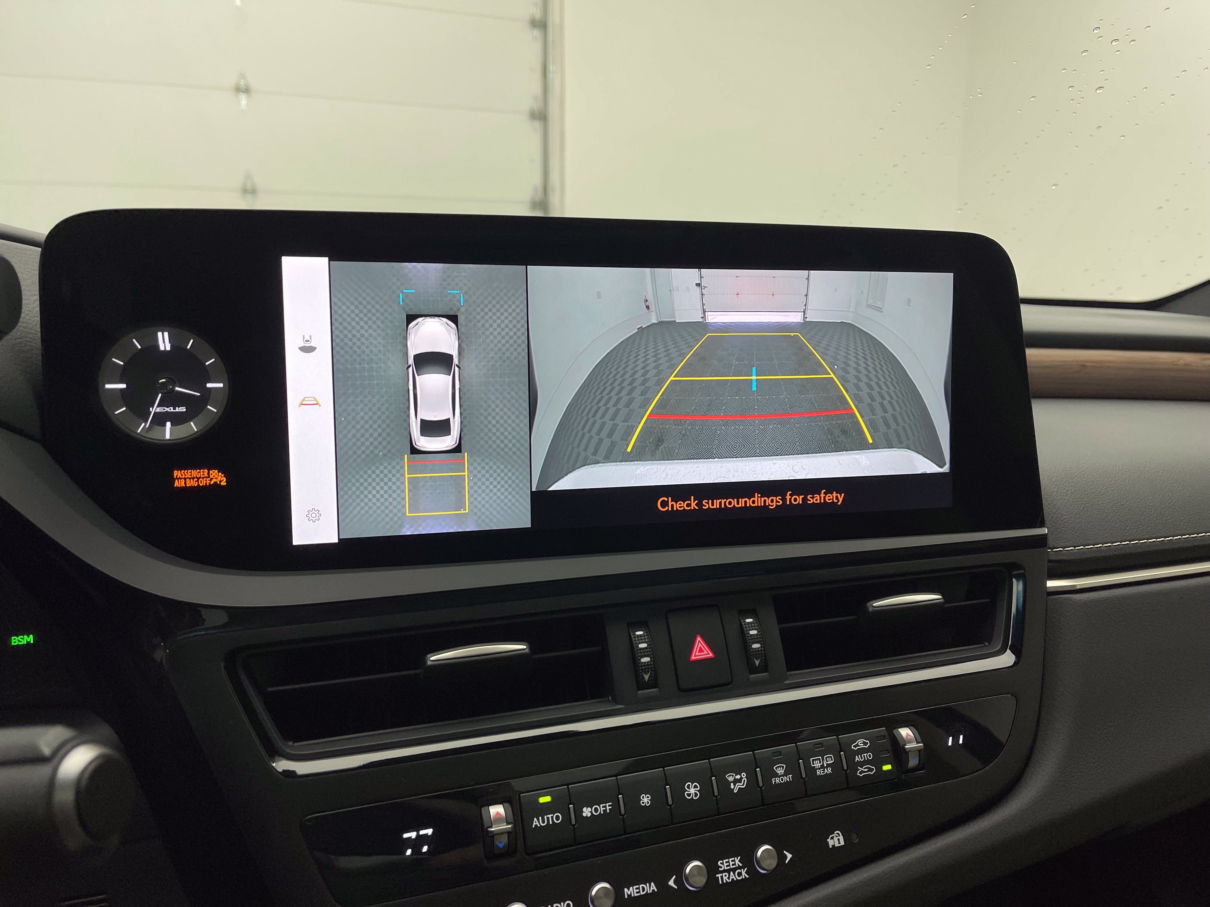 Used 2024 Lexus ES 350 Ultra Luxury w/ Accessory Package (Z2) FWD image 4