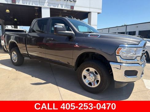 Used 2024 RAM 2500 Tradesman w/ Chrome Appearance Group AWD/4WD image 1