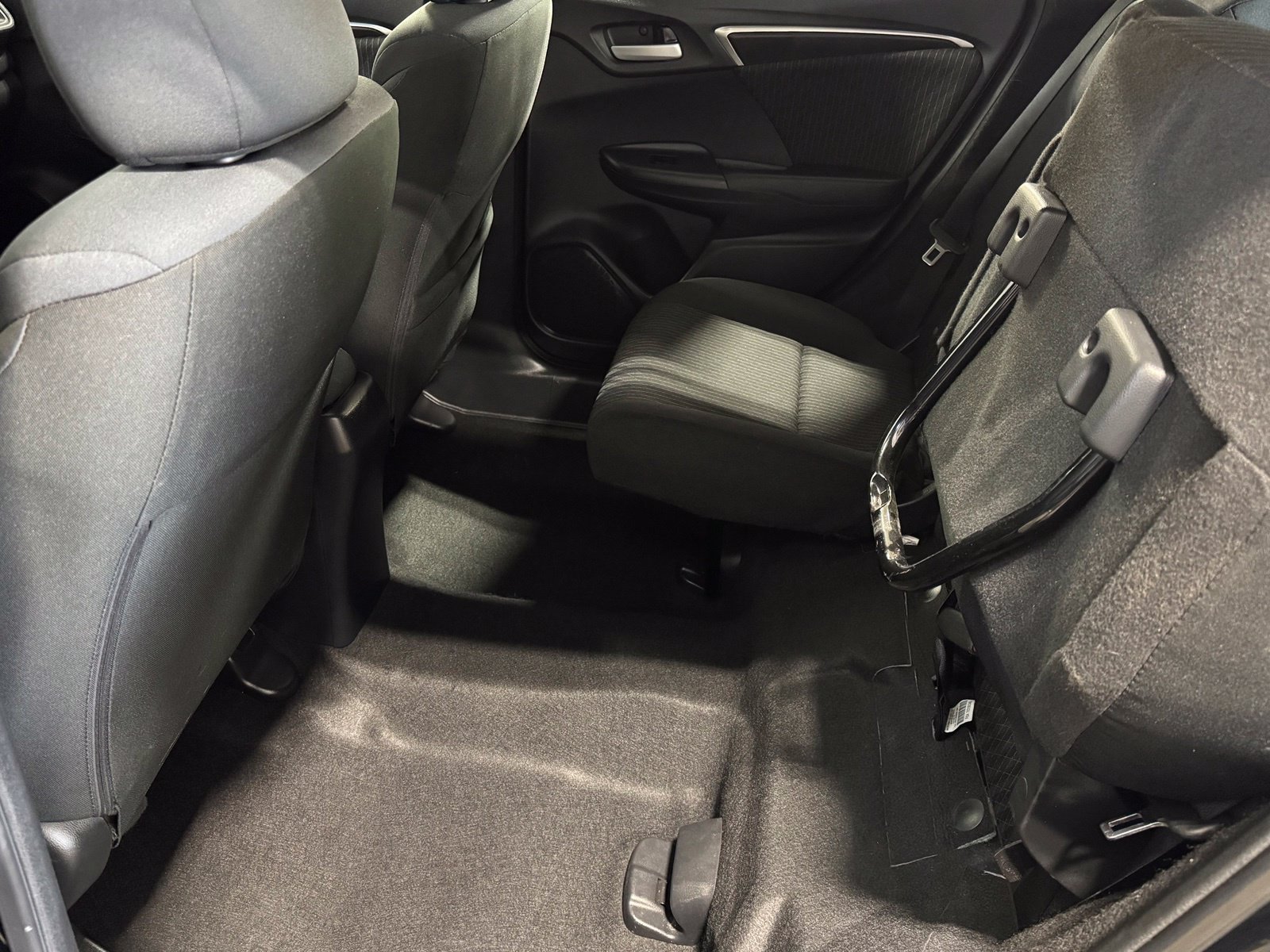 Used 2018 Honda Fit EX image 41