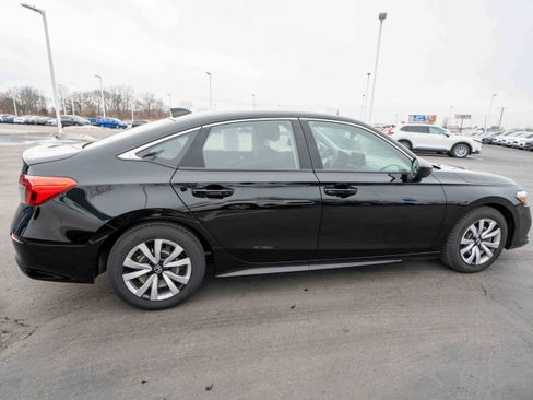 Certified 2023 Honda Civic LX image 6