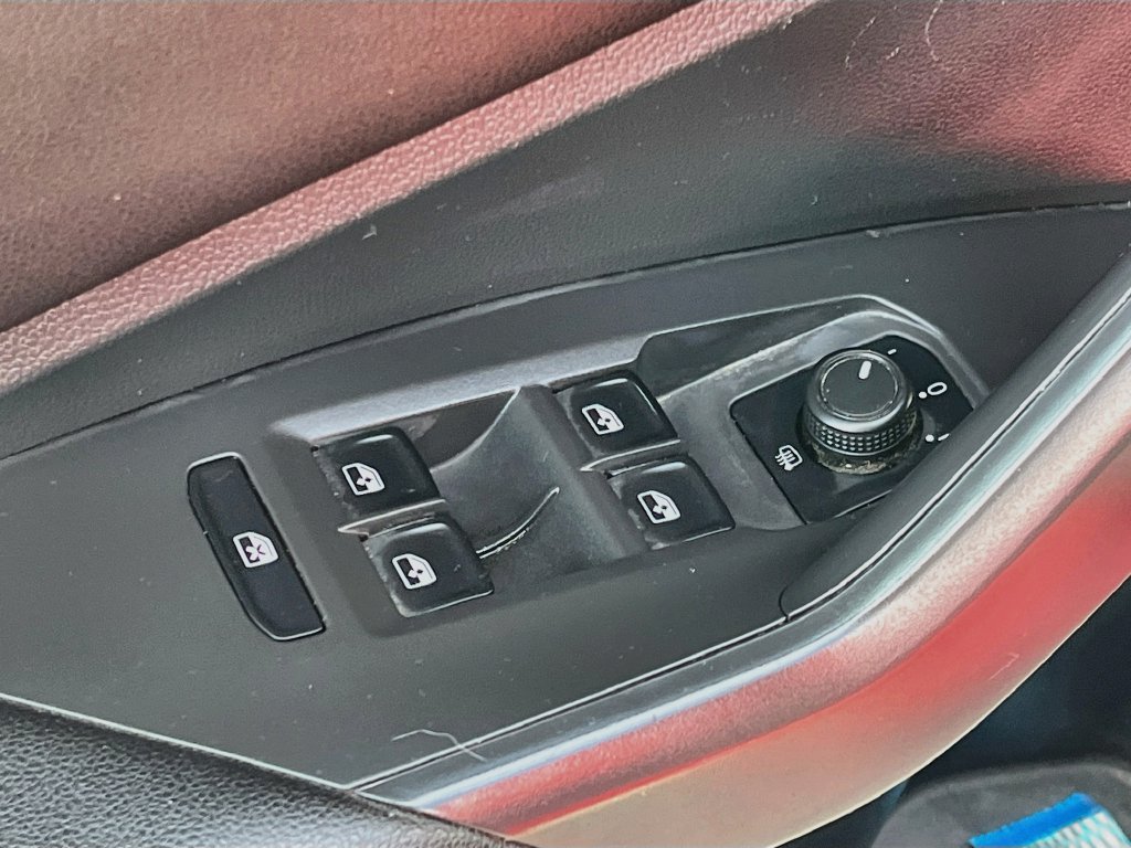 Used 2019 Volkswagen Jetta GLI Autobahn FWD image 18