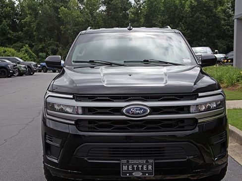 Used 2022 Ford Expedition XLT RWD image 12