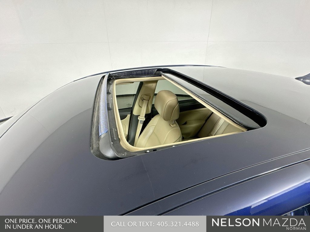 Used 2010 Hyundai Genesis 4.6 RWD image 15