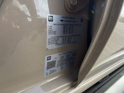 Used 2023 GMC Sierra 1500 AT4 image 22